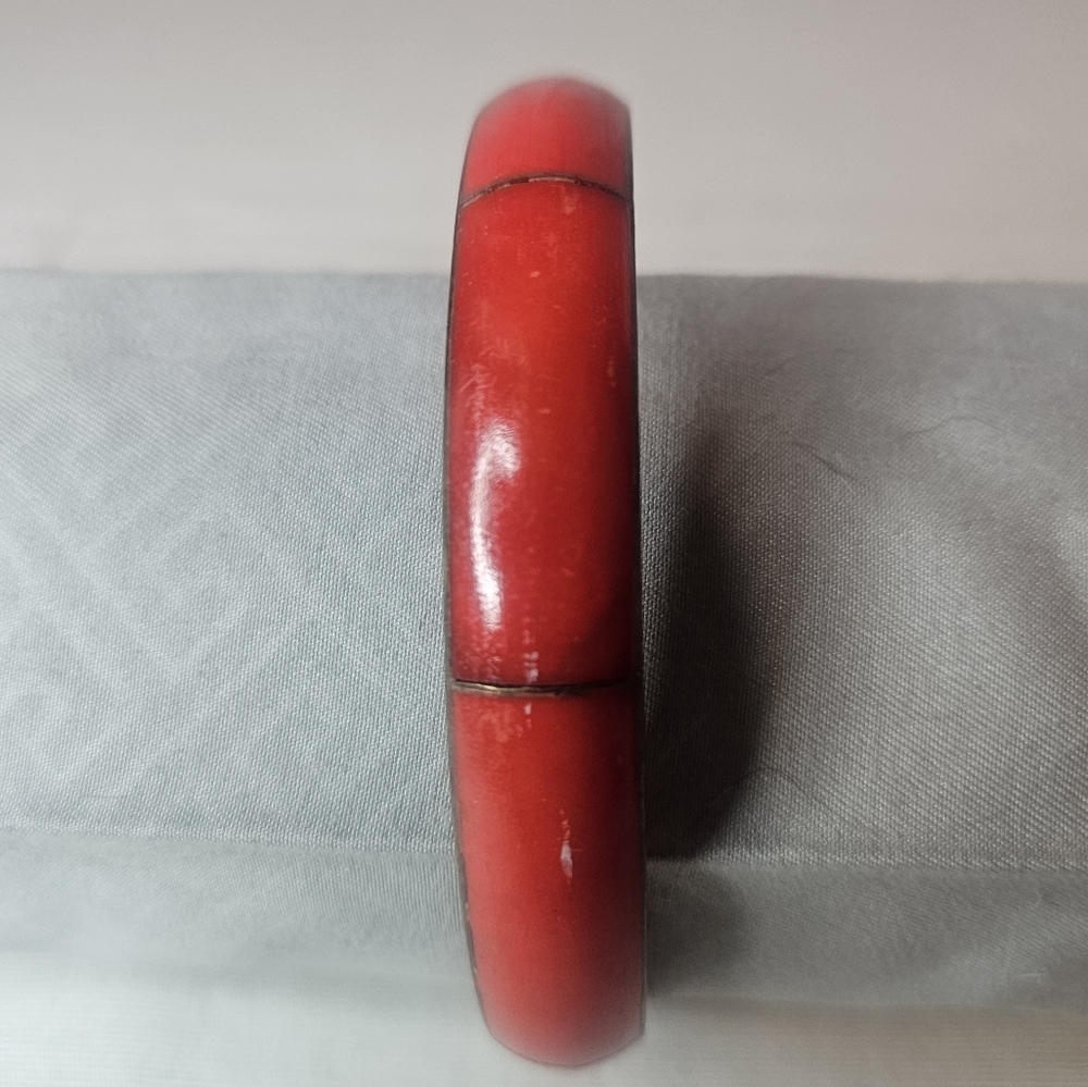 Vintage Dyed Bone And Brass Bangle 80s
